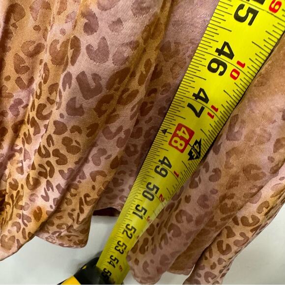 🍁NWT Young Fabulous and Broke YFB Siren Shirt Wrap Midi Dress Adobe Rose Spin XS - Picture 11 of 16